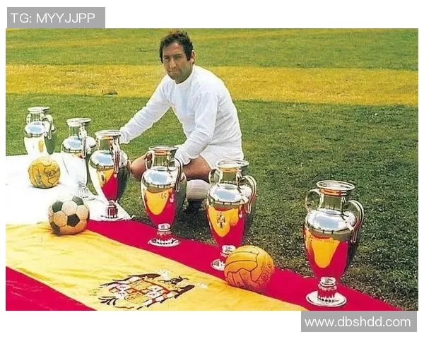 足球明星闪卡盛宴欧冠荣耀与激情的完美结合